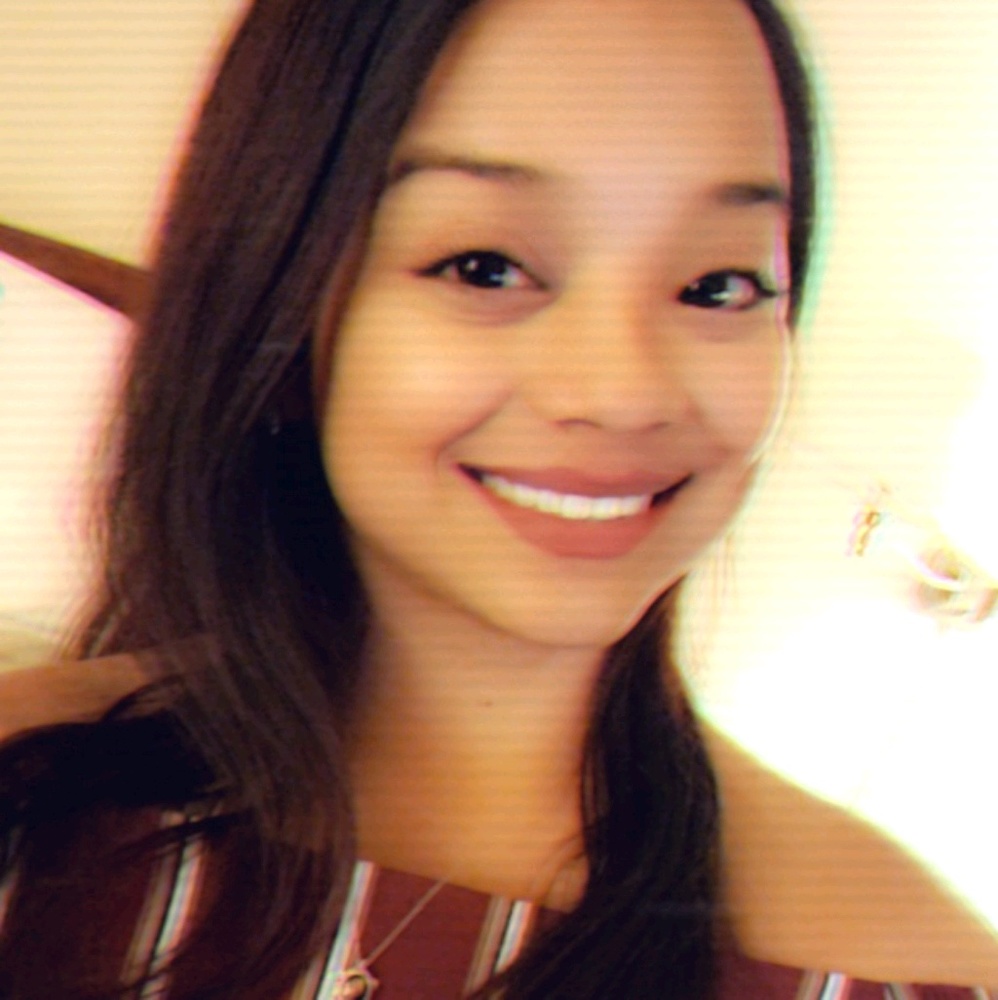 Meet your Posher, Stephany